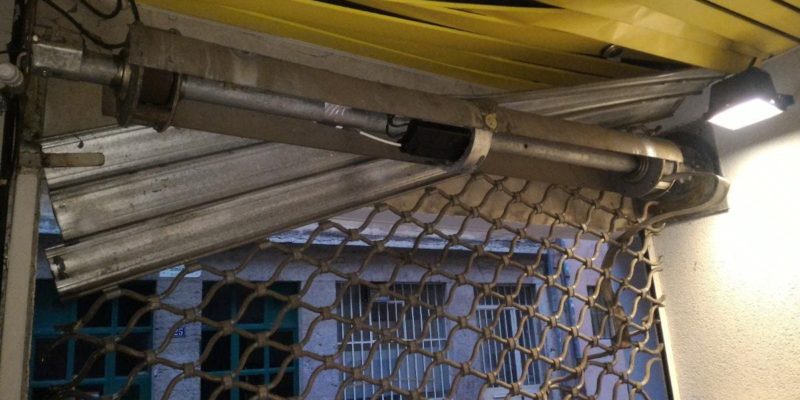 Déblocage rideau métallique Brest